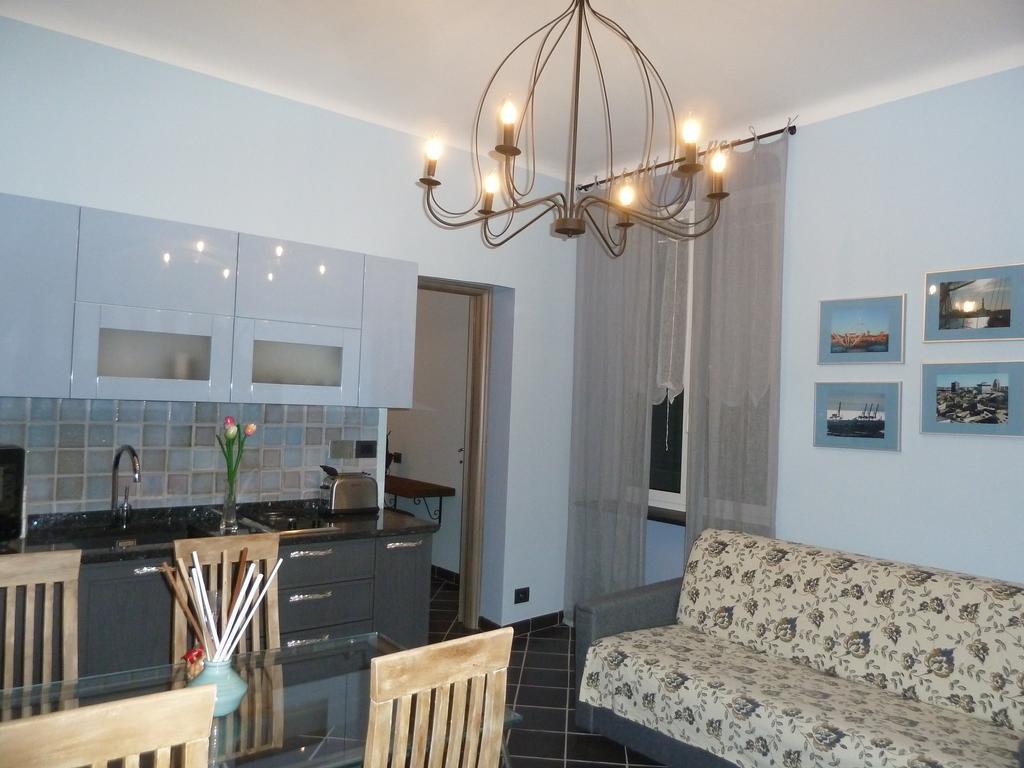 Casa Orefici, 4 Apartments In Front Of Aquarium! Генуя Екстер'єр фото
